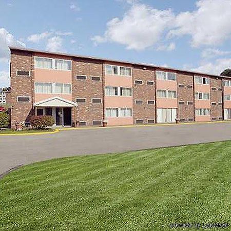 Motel 6-New Stanton, Pa Exteriör bild