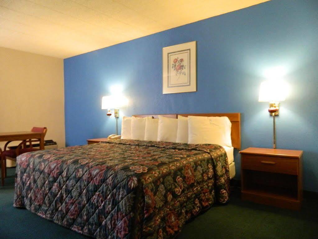 Motel 6-New Stanton, Pa Exteriör bild