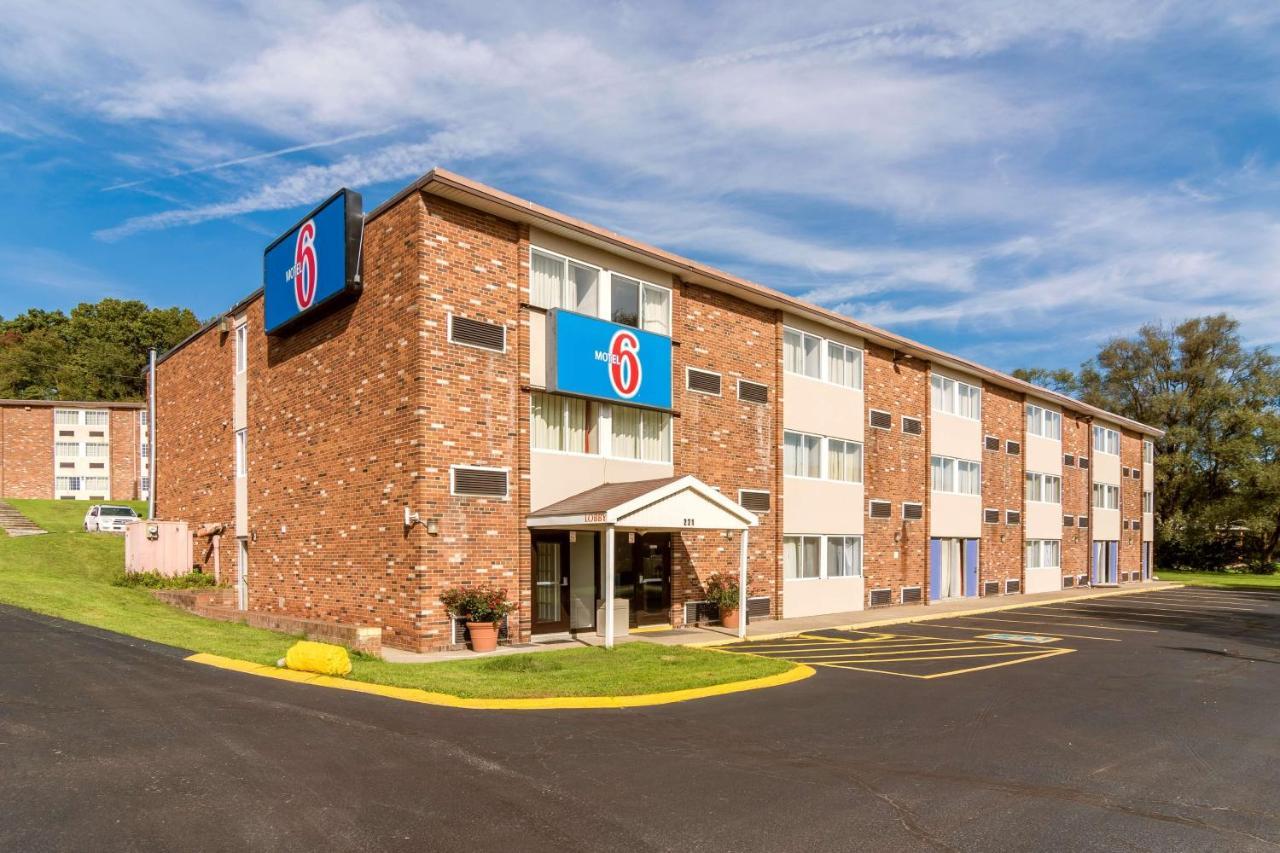 Motel 6-New Stanton, Pa Exteriör bild